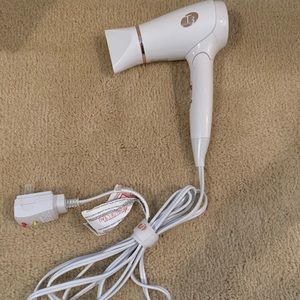 T3 Featherweight Mini Hair Dryer
